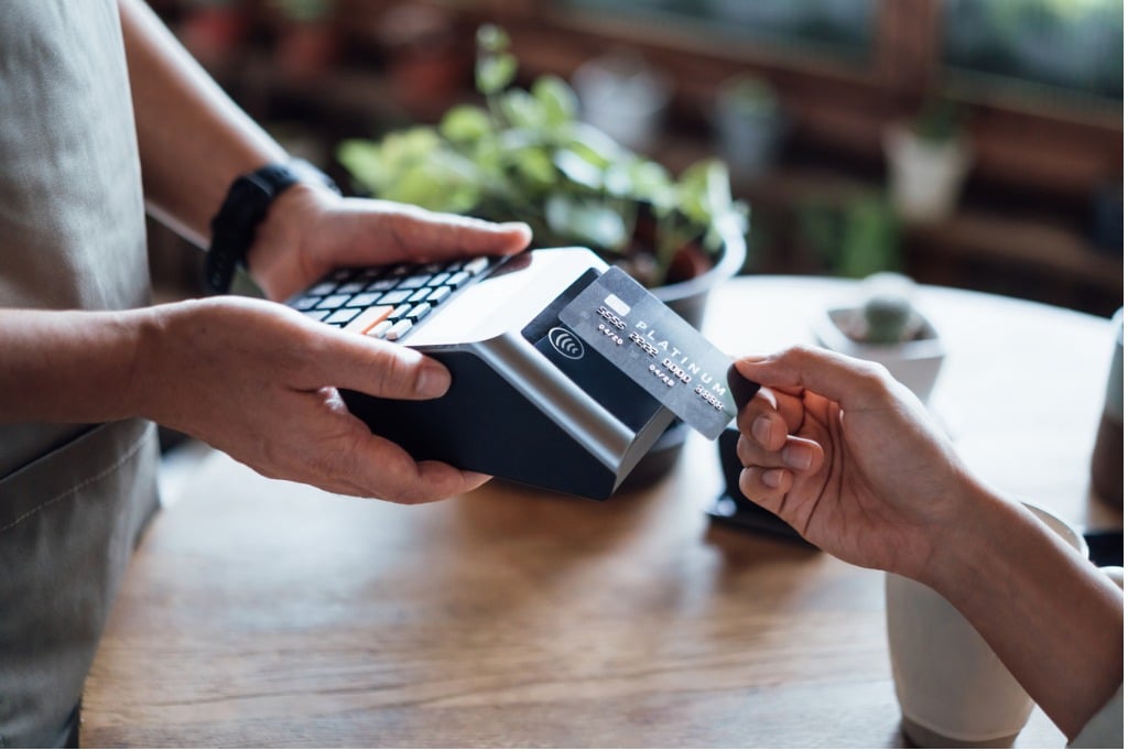 paying-with-credit-card