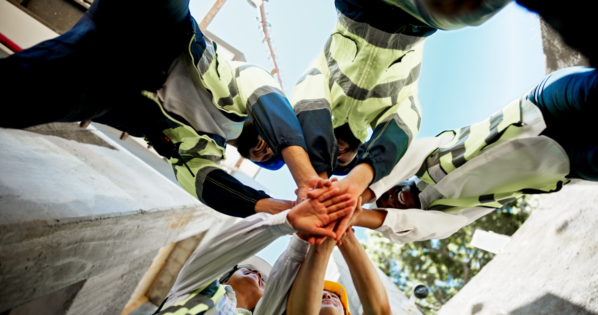 Commercial-contractor-success-huddle